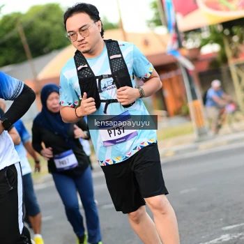 Runner Photo 3464084