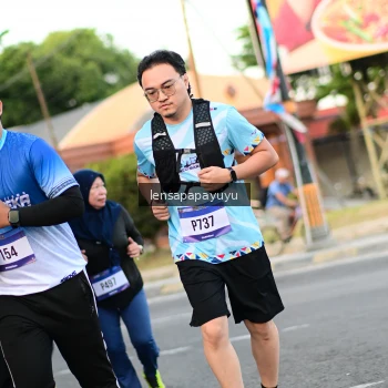Runner Photo 3464093