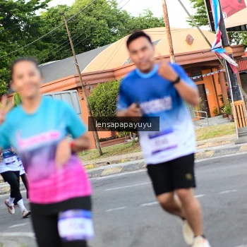 Runner Photo 3464102