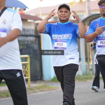 Runner Photo 3464103