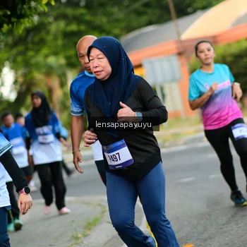 Runner Photo 3464112