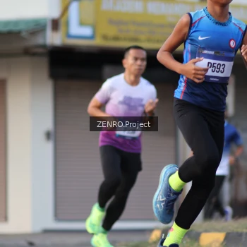 Runner Photo 3464122