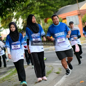 Runner Photo 3464134