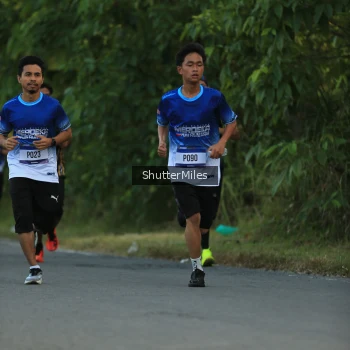 Runner Photo 3464135