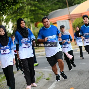 Runner Photo 3464137