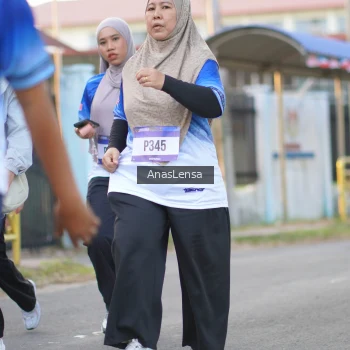 Runner Photo 3464179