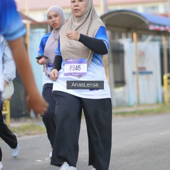 Runner Photo 3464186