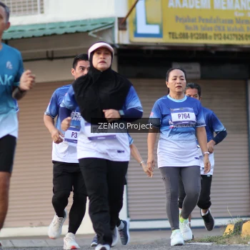 Runner Photo 3464193