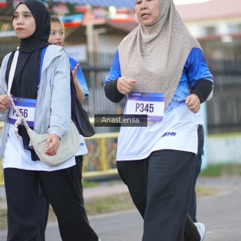 Runner Photo 3464203