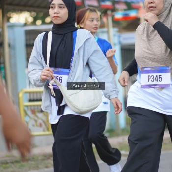Runner Photo 3464206