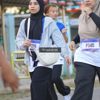 Runner Photo 3464208