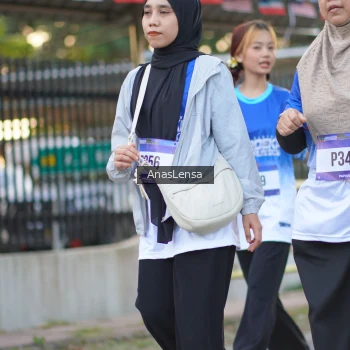 Runner Photo 3464221