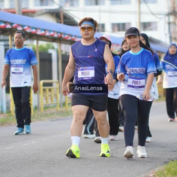 Runner Photo 3464231