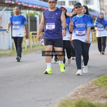 Runner Photo 3464236