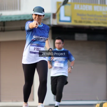 Runner Photo 3464242