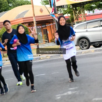 Runner Photo 3464248
