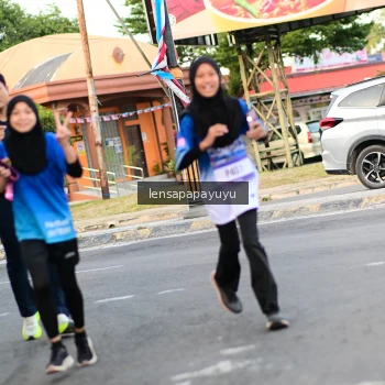 Runner Photo 3464255