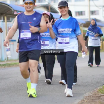 Runner Photo 3464315