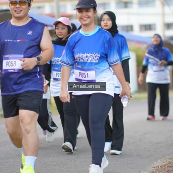 Runner Photo 3464323