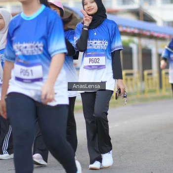Runner Photo 3464325