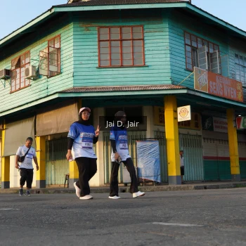 Runner Photo 3464335