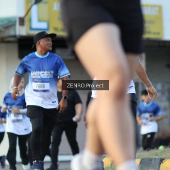 Runner Photo 3464339