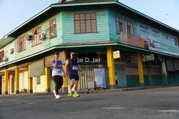 Runner Photo 3464345