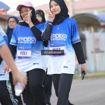 Runner Photo 3464365