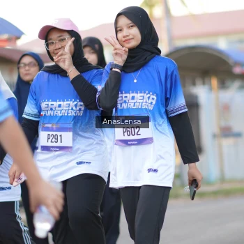 Runner Photo 3464366