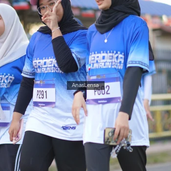 Runner Photo 3464387