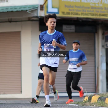 Runner Photo 3464403