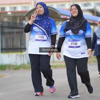 Runner Photo 3464410