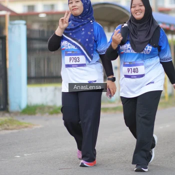 Runner Photo 3464413