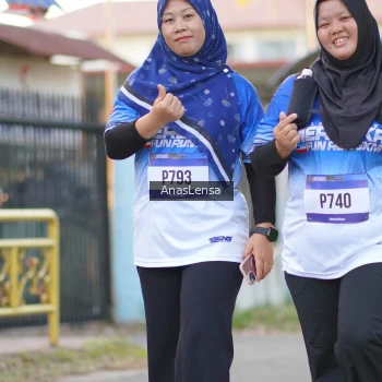 Runner Photo 3464424
