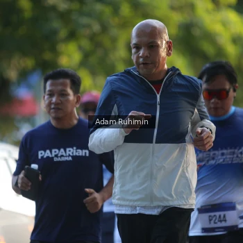 Runner Photo 3464496