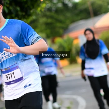Runner Photo 3464510