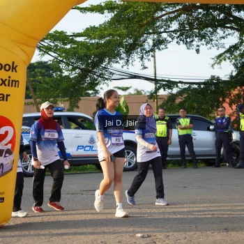 Runner Photo 3464524