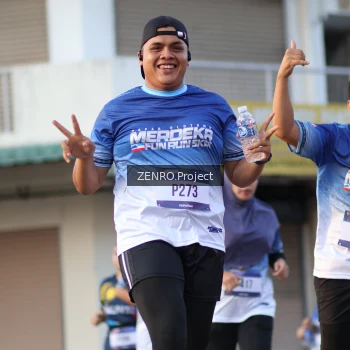Runner Photo 3464540