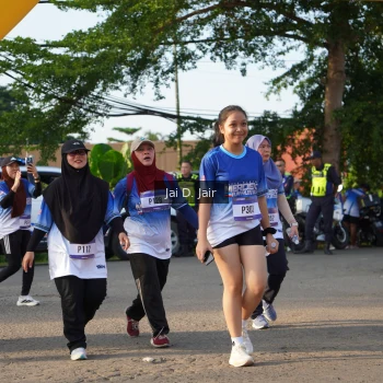 Runner Photo 3464545