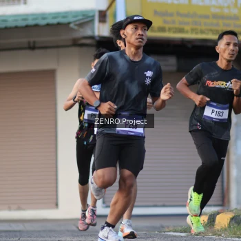 Runner Photo 3464560