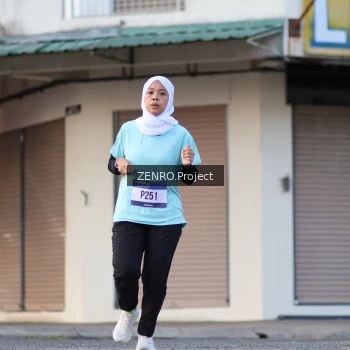 Runner Photo 3464568