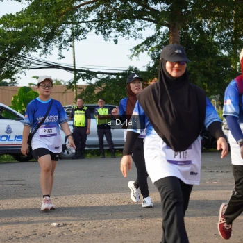 Runner Photo 3464578