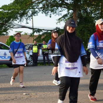 Runner Photo 3464583