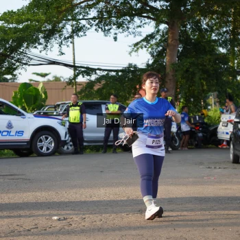 Runner Photo 3464590
