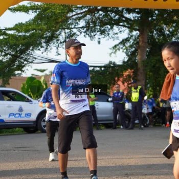 Runner Photo 3464602