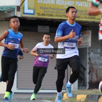 Runner Photo 3464607