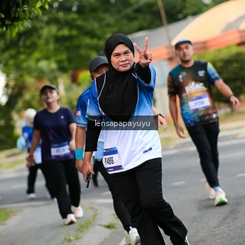 Runner Photo 3464610