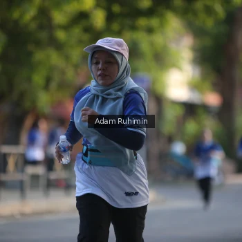 Runner Photo 3464615