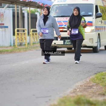 Runner Photo 3464621