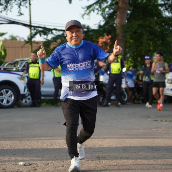 Runner Photo 3464624